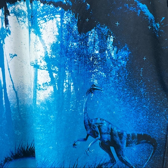 Universal Studios Singapore Jurassic World All Over Print - Picture 6 of 6